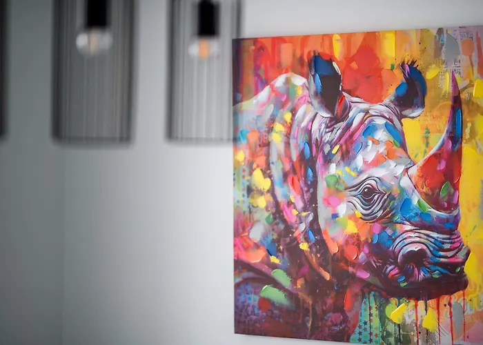 Pearl House Flat 301 *