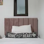 Pearl House Flat 301