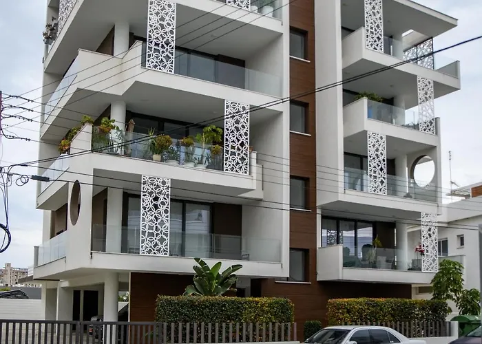 Apartment Pearl House Flat 301 *