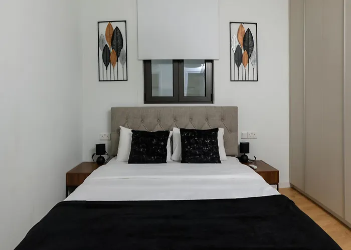 Apartment Pearl House Flat 301 *